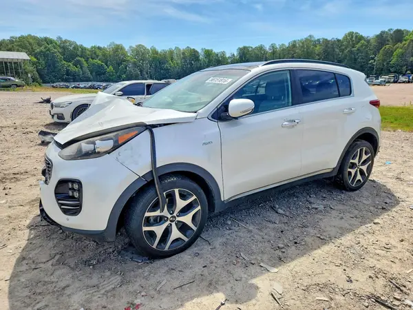 KNDPRCA67J7373585 2018 KIA SPORTAGE - Image 1