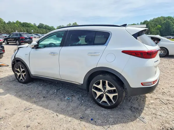 KNDPRCA67J7373585 2018 KIA SPORTAGE - Image 2