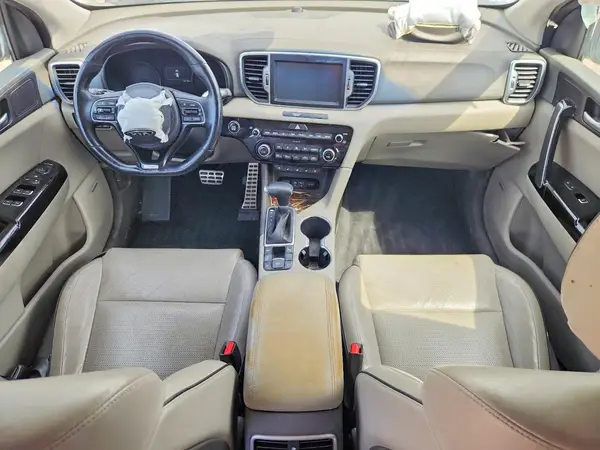 KNDPRCA67J7373585 2018 KIA SPORTAGE - Image 8