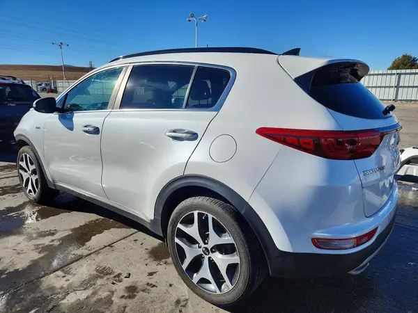 KNDPRCA67J7409968 2018 KIA SPORTAGE - Image 2