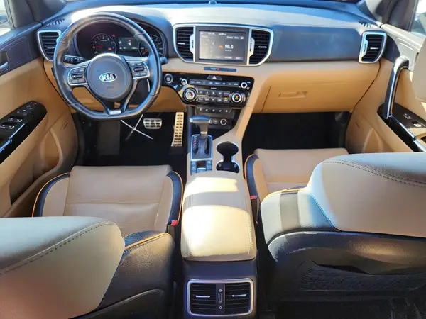 KNDPRCA67J7409968 2018 KIA SPORTAGE - Image 8