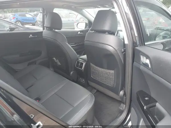 KNDPRCA67K7615695 2019 KIA SPORTAGE - Image 8
