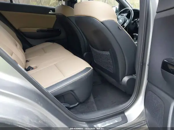 KNDPRCA67L7786559 2020 KIA SPORTAGE - Image 8