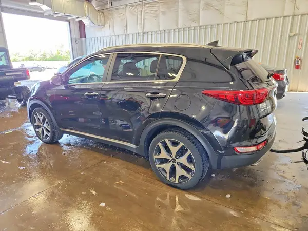 KNDPRCA68H7067456 2017 KIA SPORTAGE - Image 2
