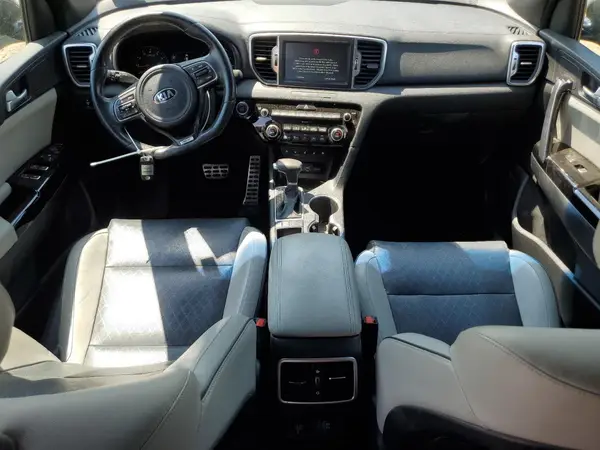 KNDPRCA68H7243308 2017 KIA SPORTAGE - Image 8