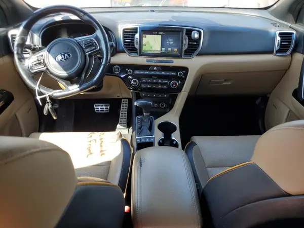 KNDPRCA68H7263378 2017 KIA SPORTAGE - Image 8