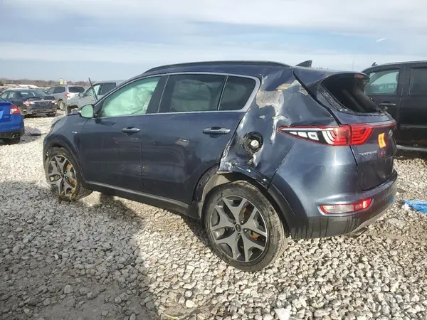 KNDPRCA68J7379377 2018 KIA SPORTAGE - Image 2