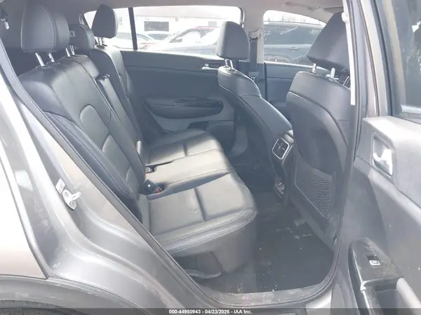 KNDPRCA68K7559380 2019 KIA SPORTAGE - Image 8