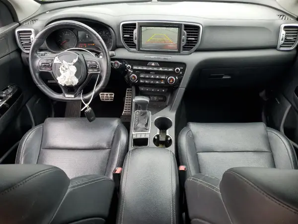 KNDPRCA69H7090180 2017 KIA SPORTAGE - Image 8