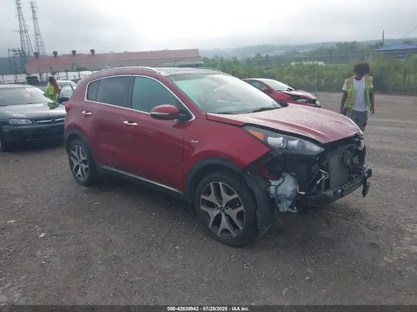 KNDPRCA69H7251918 2017 KIA SPORTAGE - Image 1