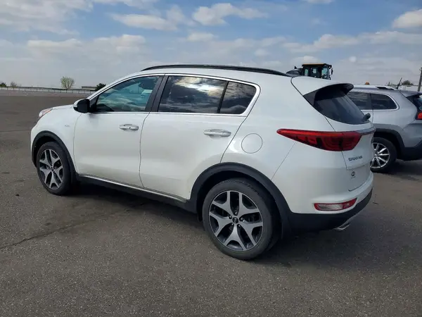 KNDPRCA69J7355380 2018 KIA SPORTAGE - Image 2