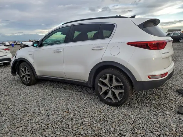 KNDPRCA69J7428053 2018 KIA SPORTAGE - Image 2