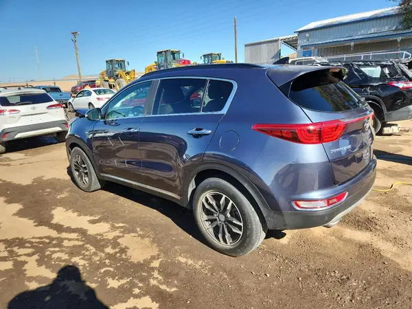 KNDPRCA69K7620932 2019 KIA SPORTAGE - Image 2