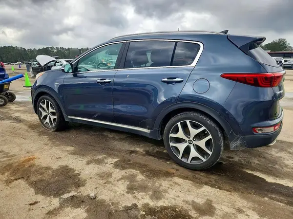 KNDPRCA6XH7182110 2017 KIA SPORTAGE - Image 2