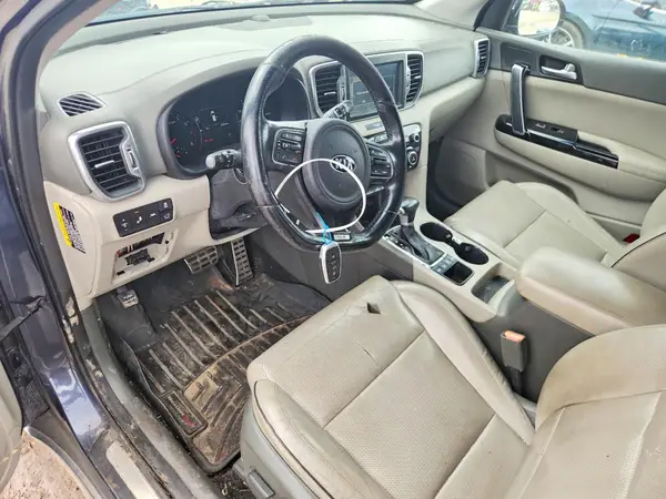 KNDPRCA6XH7182110 2017 KIA SPORTAGE - Image 8