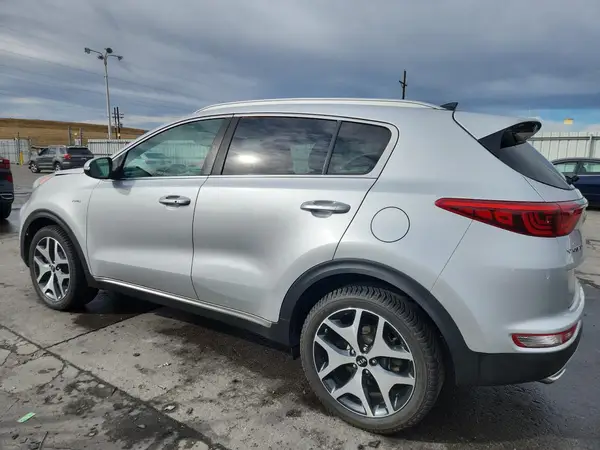 KNDPRCA6XH7242533 2017 KIA SPORTAGE - Image 2