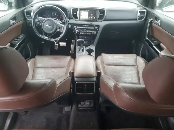 KNDPRCA6XH7245285 2017 KIA SPORTAGE - Image 8