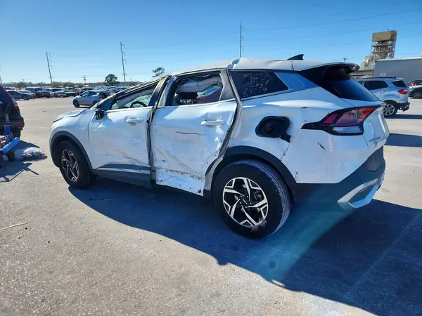 KNDPU3AF0P7036294 2023 KIA SPORTAGE - Image 2