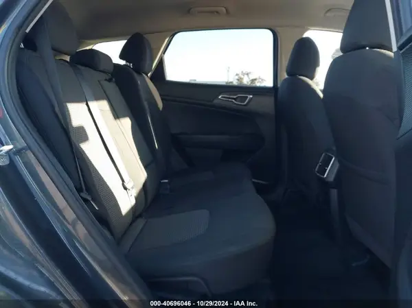 KNDPU3AF0P7037025 2023 KIA SPORTAGE - Image 8