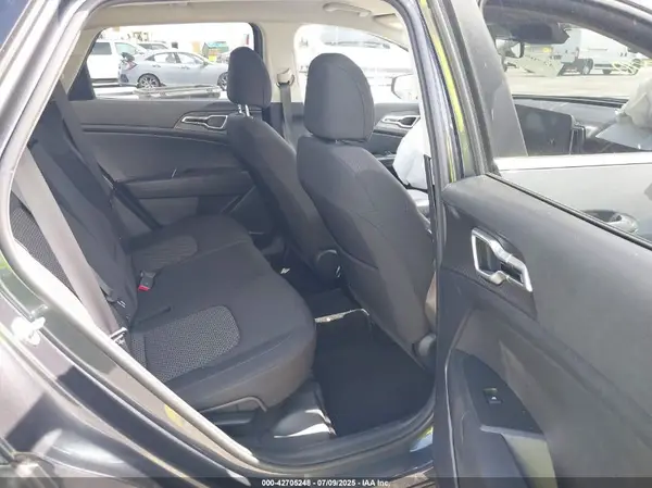 KNDPU3AF1P7033890 2023 KIA SPORTAGE - Image 8