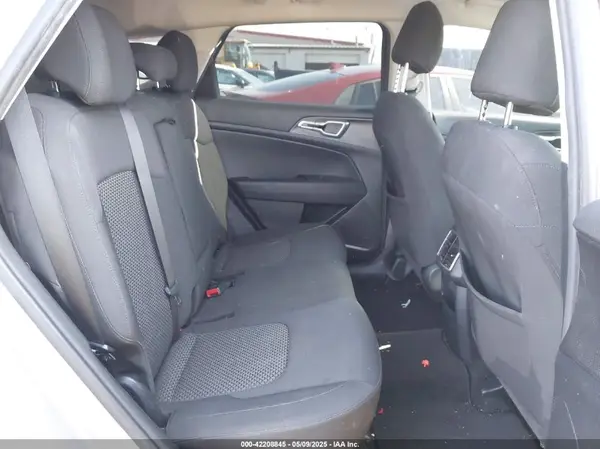 KNDPU3AF1P7066288 2023 KIA SPORTAGE - Image 8