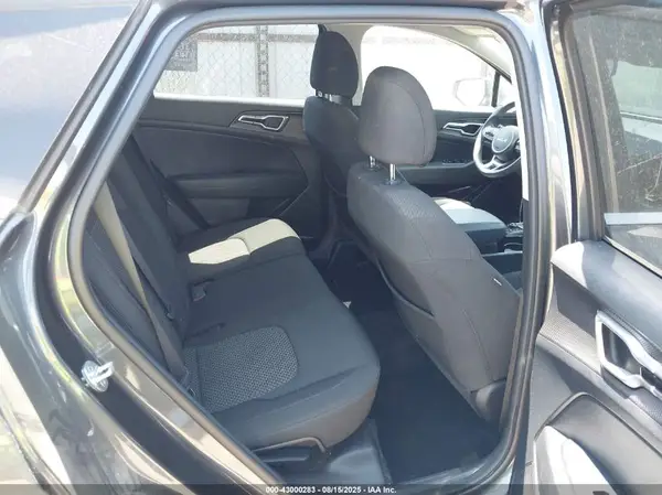 KNDPU3AF3P7037892 2023 KIA SPORTAGE - Image 8