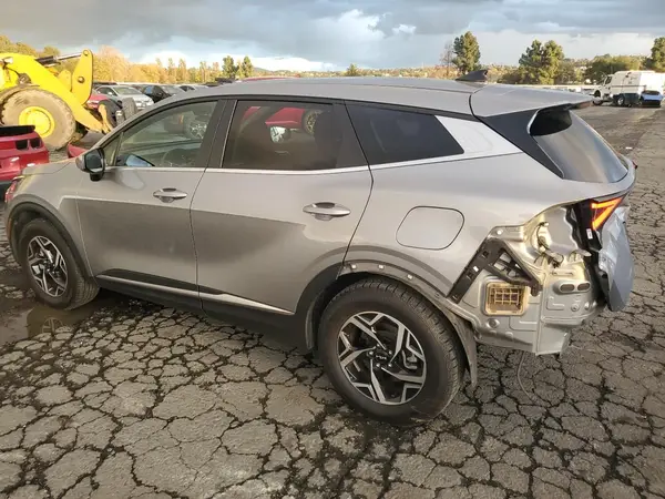 KNDPU3AF3P7143792 2023 KIA SPORTAGE - Image 2