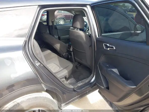 KNDPU3AF3P7172905 2023 KIA SPORTAGE - Image 8