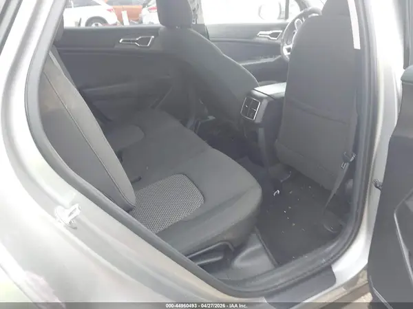 KNDPU3AF4P7041790 2023 KIA SPORTAGE - Image 8