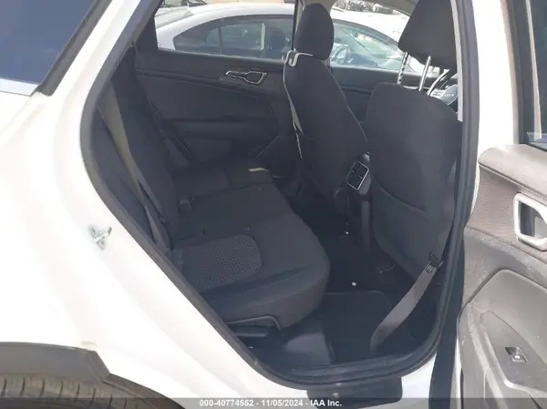 KNDPU3AF5P7038221 2023 KIA SPORTAGE - Image 8