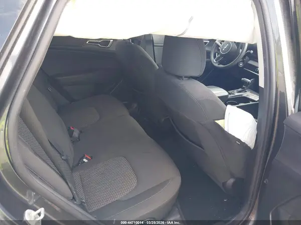 KNDPU3AF5P7117291 2023 KIA SPORTAGE - Image 8