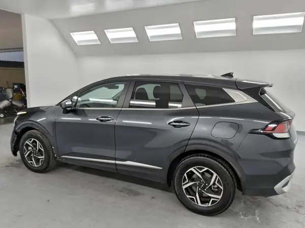 KNDPU3AF5P7172615 2023 KIA SPORTAGE - Image 2