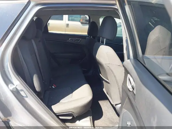 KNDPU3AF5P7197997 2023 KIA SPORTAGE - Image 8