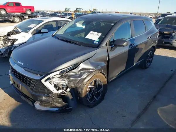 KNDPU3AF6P7097522 2023 KIA SPORTAGE - Image 2