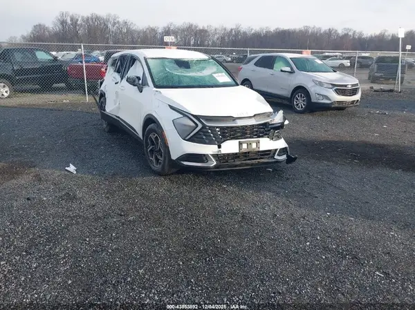 KNDPU3AF6P7184241 2023 KIA SPORTAGE - Image 1