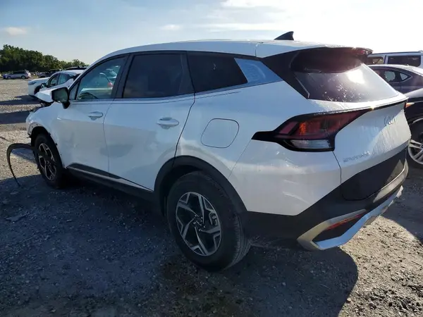 KNDPU3AF7P7035062 2023 KIA SPORTAGE - Image 2