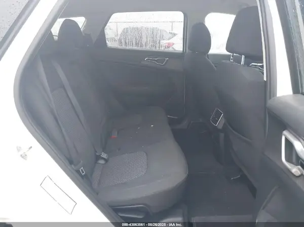KNDPU3AF7P7036776 2023 KIA SPORTAGE - Image 8