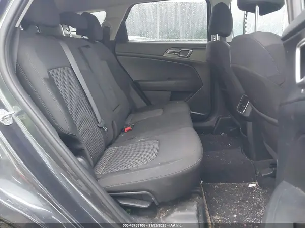 KNDPU3AF7P7043498 2023 KIA SPORTAGE - Image 8