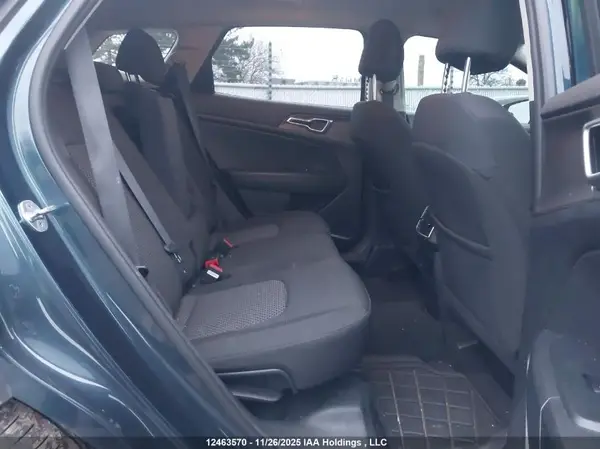 KNDPU3AF7P7104140 2023 KIA SPORTAGE - Image 8