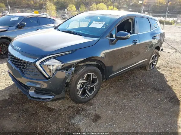 KNDPU3AF8P7033935 2023 KIA SPORTAGE - Image 2