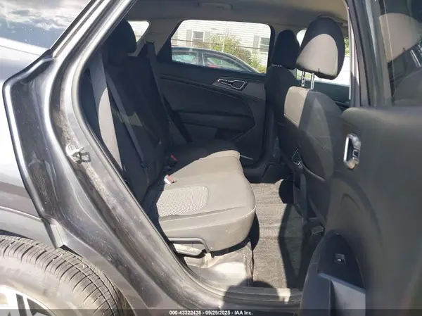 KNDPU3AF8P7036978 2023 KIA SPORTAGE - Image 8