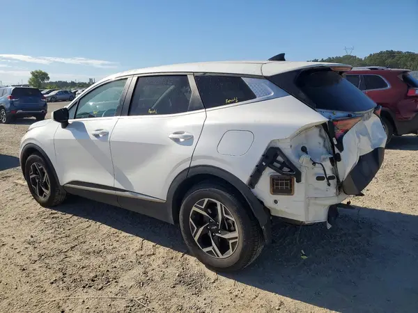 KNDPU3AF8P7116765 2023 KIA SPORTAGE - Image 2