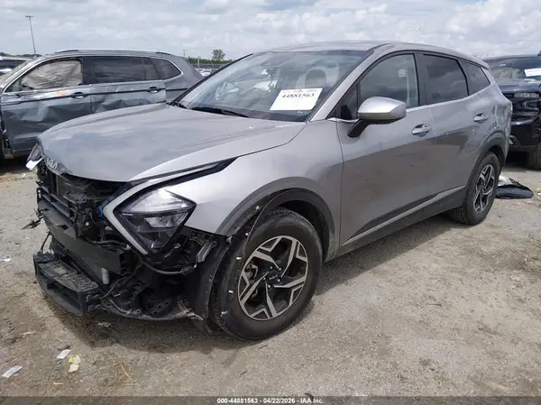 KNDPU3AF8P7156974 2023 KIA SPORTAGE - Image 2