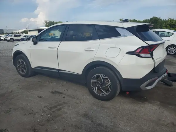 KNDPU3AF9P7038061 2023 KIA SPORTAGE - Image 2