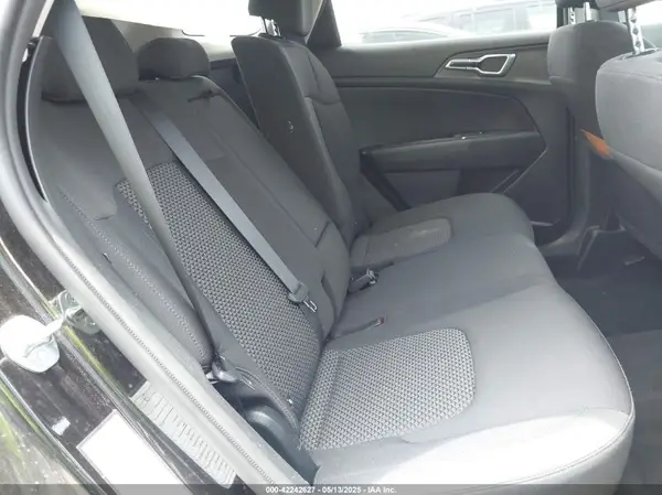 KNDPU3AF9P7135616 2023 KIA SPORTAGE - Image 8