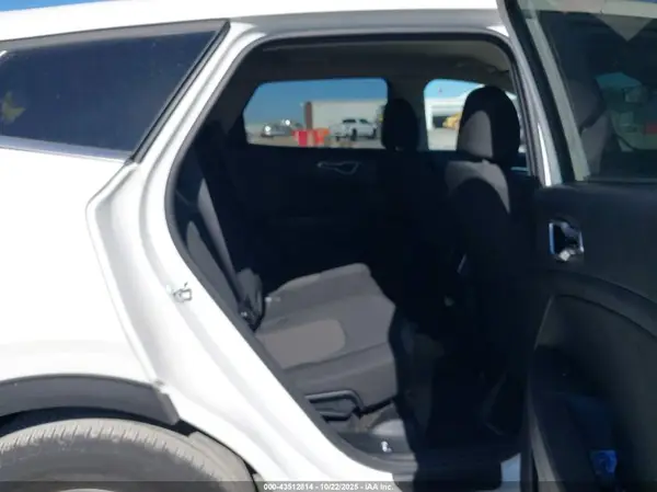 KNDPU3AF9P7169541 2023 KIA SPORTAGE - Image 8