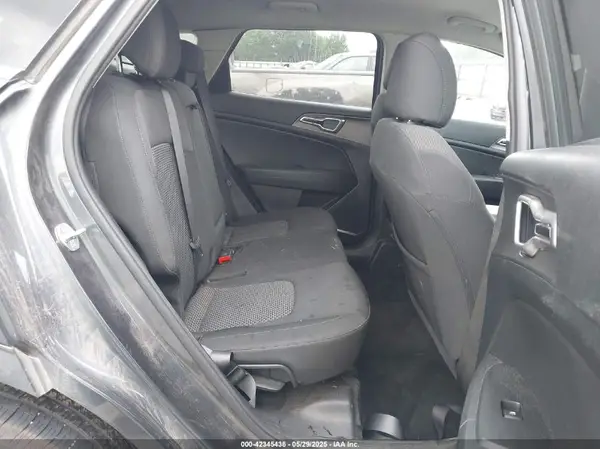 KNDPU3AFXP7034567 2023 KIA SPORTAGE - Image 8