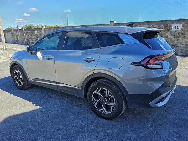 KNDPU3AFXP7166972 2023 KIA SPORTAGE - Image 2