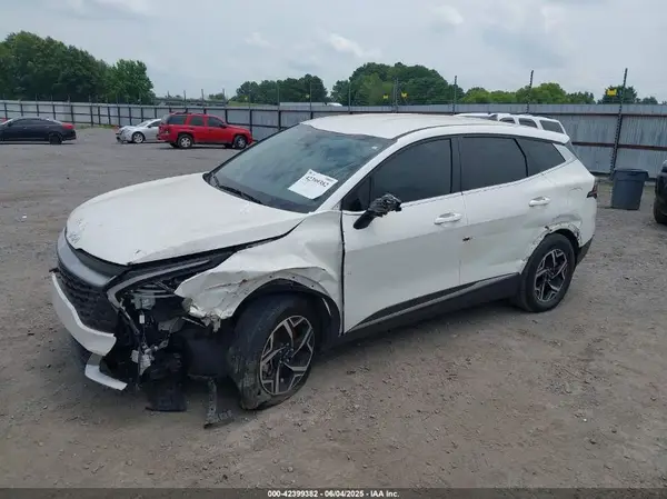KNDPU3AFXP7212042 2023 KIA SPORTAGE - Image 2