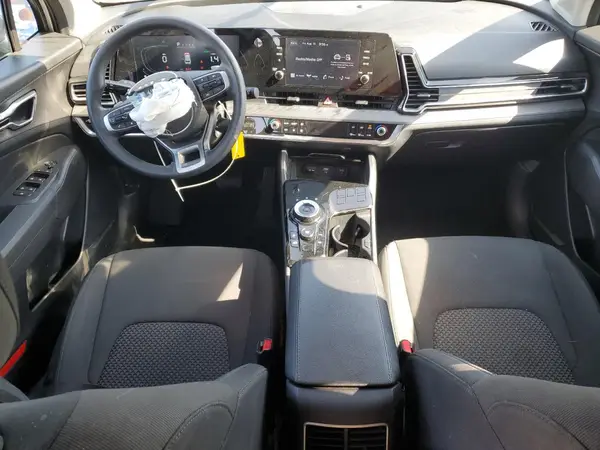 KNDPU3AG4P7061515 2023 KIA SPORTAGE - Image 8